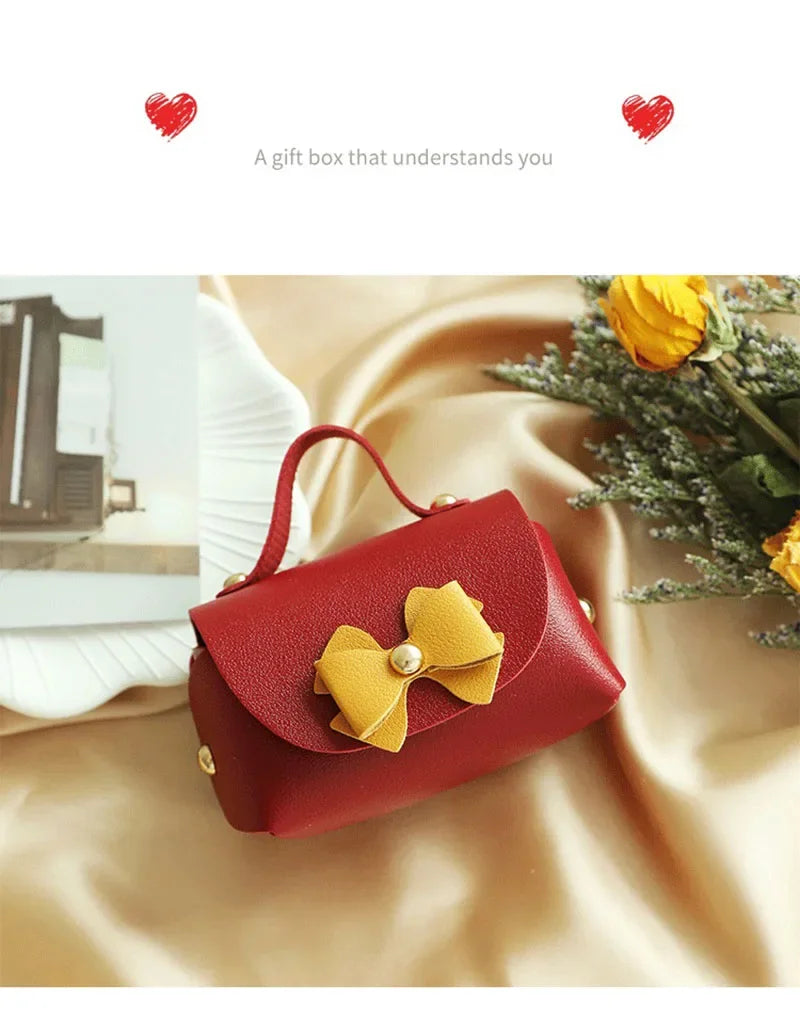 Wedding Gifts For Guests Mini Handbag Gift Bags Packaging Baby Shower Bags Cosmetic Lipstick Perfume Packaging Leather Bag